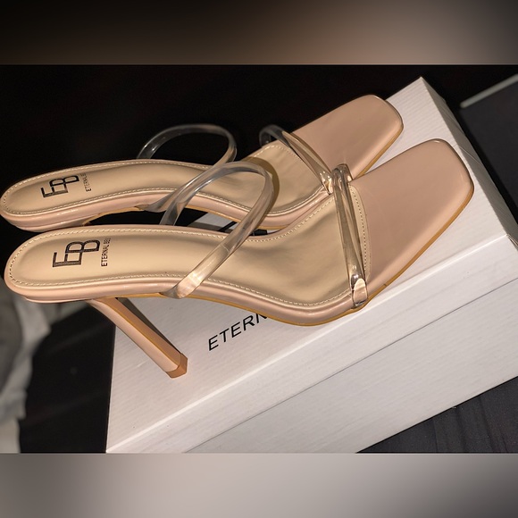 Basically Nude Clear Strap Block Heels – Comfortable & Stylish Footwear for Any Occasion main image 1